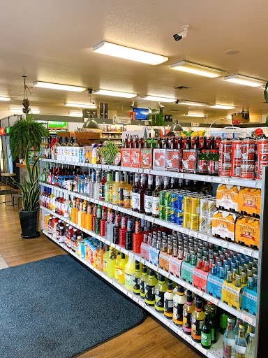 Liquor Store «Grants Pass Liquor Stores», reviews and photos, 210 SE 8th St, Grants Pass, OR 97526, USA