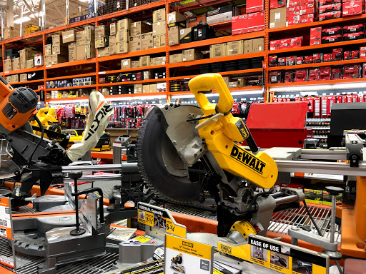 Home Improvement Store «The Home Depot», reviews and photos, 955 N Randall Rd, Elgin, IL 60123, USA