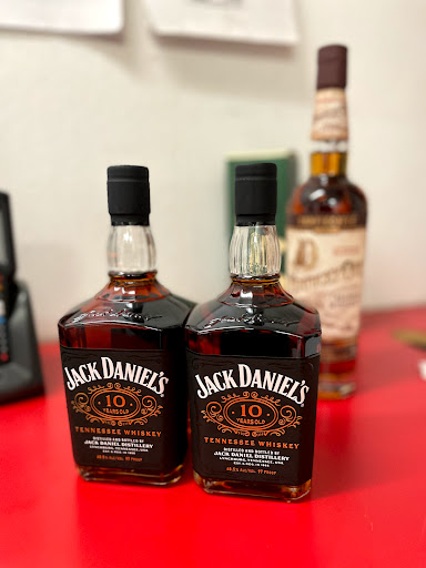 Wine Store «BevMo!», reviews and photos, 760 Francisco Blvd W, San Rafael, CA 94901, USA