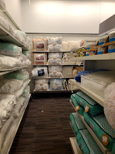 Department Store «Nordstrom Rack Hamilton Crossings», reviews and photos, 750 N Krocks Rd #303, Allentown, PA 18106, USA