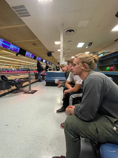 Bowling Alley «Ten Pin Strike & Spare Family Fun Center», reviews and photos, 200 Ten Pin Ln, Louisville, KY 40207, USA