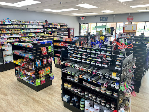 Tobacco Shop «Smoke Hut Smoke Shop», reviews and photos, 11902 Blue Ridge Boulevard g, Grandview, MO 64030, USA