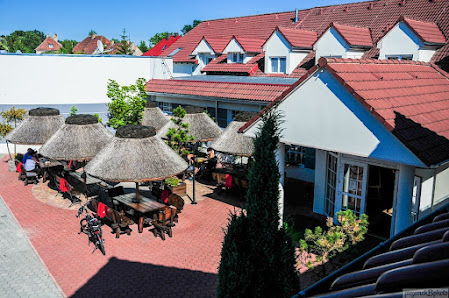 Hotel Restauracja Mużakowski 1 Maja 8, 68-208 Łęknica, Polska