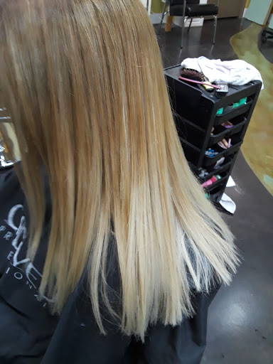 Hair Salon «DejaVu Hair & Design», reviews and photos, 11969 S Apopka Vineland Rd, Orlando, FL 32836, USA