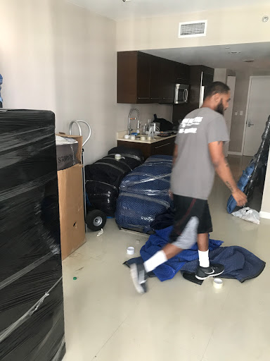 Moving and Storage Service «Miami Movers For Less», reviews and photos, 17854 NE 5th Ave, Miami, FL 33162, USA