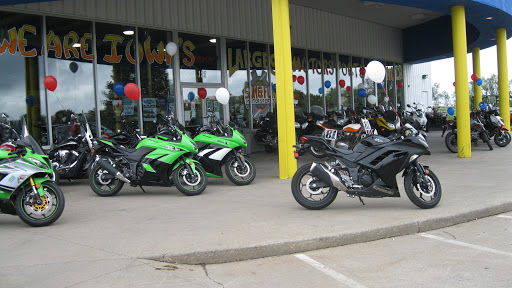 BMW Motorcycle Dealer «BMW Motorcycles of Iowa City», reviews and photos, 3 Escort Ln SW, Iowa City, IA 52240, USA