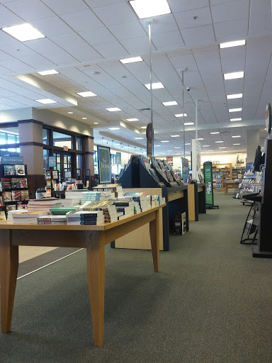 Book Store «Barnes & Noble», reviews and photos, 5100 Kilgore Ave, Hampton, VA 23666, USA