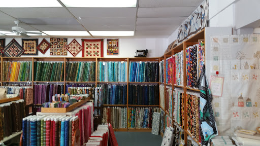 Fabric Store «The Quilt Block», reviews and photos, 325 5th St, West Des Moines, IA 50265, USA