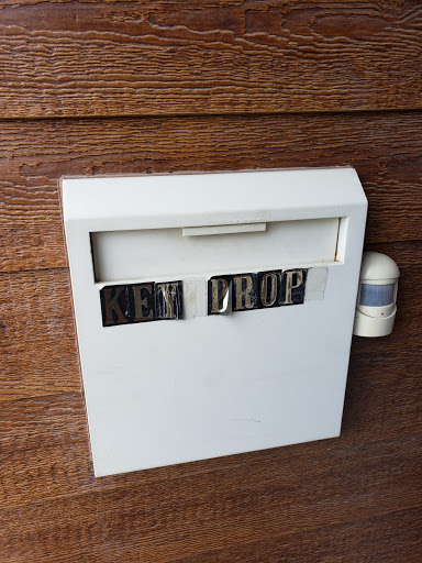 Auto Repair Shop «S & S Automotive & Towing», reviews and photos, 104 N 1st St, Seneca, KS 66538, USA