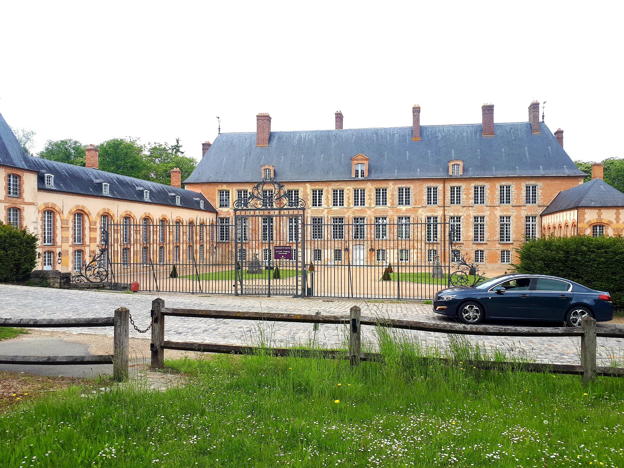 Photo n° 2 de l'avis de Ll. fait le 28/06/2019 à 23:10