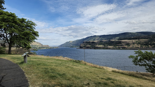 Balfour-Klickitat Trailhead