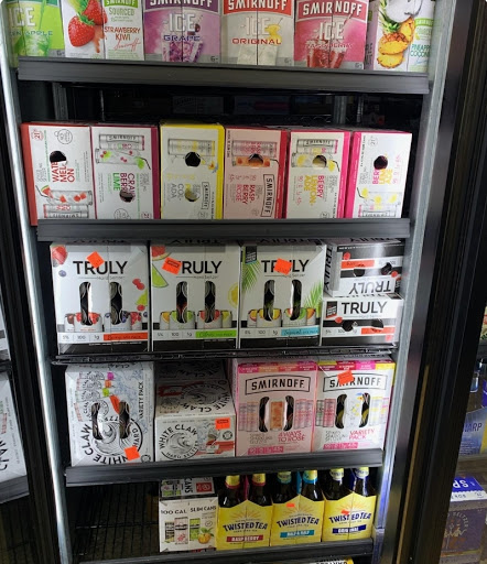 Party Store «Keg Party Shop», reviews and photos, 534 N Huron St, Ypsilanti, MI 48197, USA