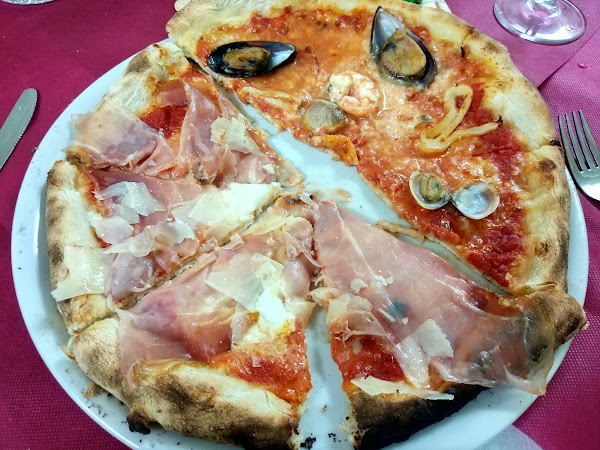 Peccu de ga - Pizza  Pasta, Especialidad en Fainá