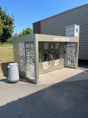 Laverie Revolution laundry à Gien