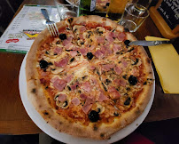 Plats et boissons du Pizzeria Flash Pizza à Val-d'Isère - n°11