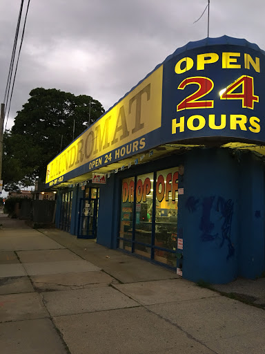 Laundromat «Wizhy Washy Laundry», reviews and photos, 135-11 Hillside Avenue, Richmond Hill, NY 11418, USA