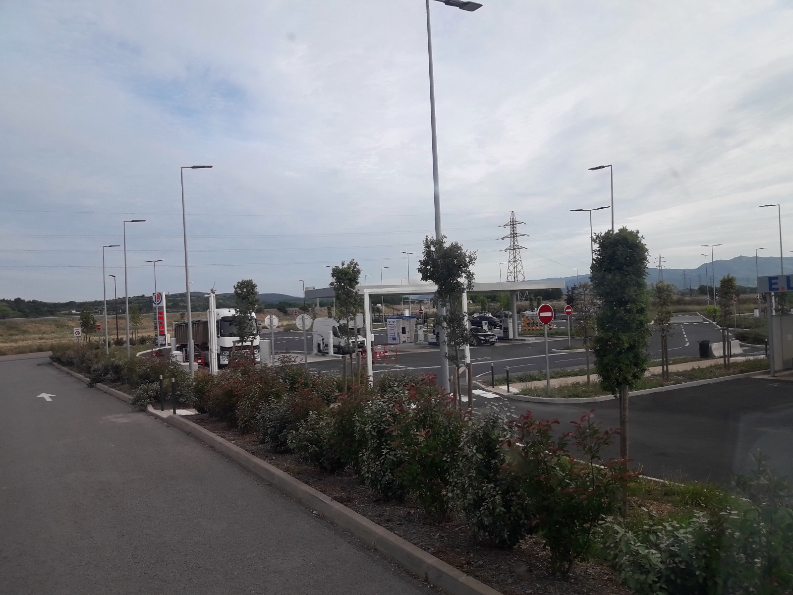 Photo n° 1 de l'avis de El.e fait le 11/06/2020 à 06:14