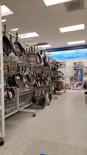 Clothing Store «Ross Dress for Less», reviews and photos, 7615 Evergreen Way, Everett, WA 98203, USA