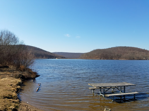 Tourist Attraction «Monksville reservoir», reviews and photos, 111 Beech Rd, Hewitt, NJ 07421, USA