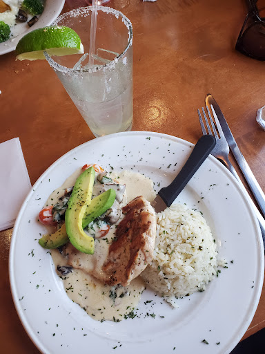 Hamburger Restaurant «Peppers At Uptown», reviews and photos, 4620 N 10th St, McAllen, TX 78504, USA