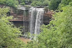 Maheshwara Waterfall image