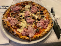 Plats et boissons du Pizzas à emporter La Bonne Mère à Marseille - n°8