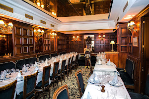 Le Voltaire - Restaurant et Brasserie Haut de Gamme