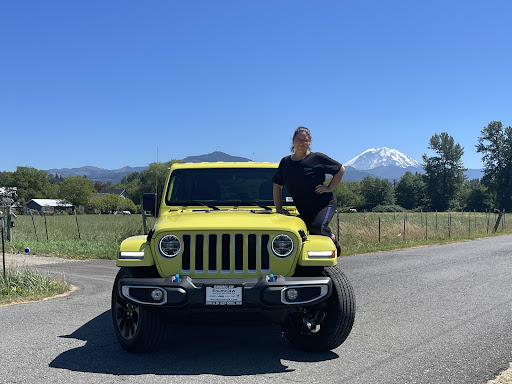 Car Dealer «Enumclaw Chrysler Jeep Dodge», reviews and photos, 726 Roosevelt Ave, Enumclaw, WA 98022, USA