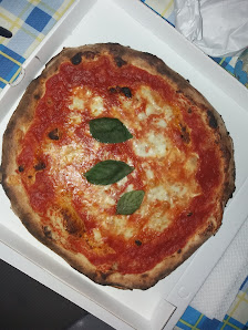 Pizzeria Oplonti Via Sepolcri, 22, 80058 Torre Annunziata NA, Italia