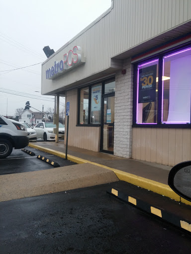 MetroPCS Authorized Dealer, 7110 New Falls Rd, Levittown, PA 19057, USA, 