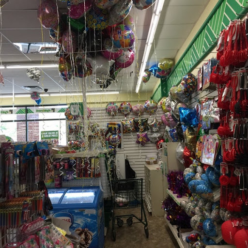 Dollar Store «Dollar Tree», reviews and photos, 2654 Belvidere Rd, Waukegan, IL 60085, USA