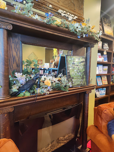 Book Store «FoxTale Book Shoppe», reviews and photos, 105 E Main St, Woodstock, GA 30188, USA