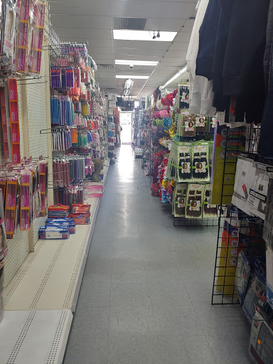 Cosmetics Store «H & M Beauty Supply», reviews and photos, 1353 N Larkin Ave, Joliet, IL 60435, USA