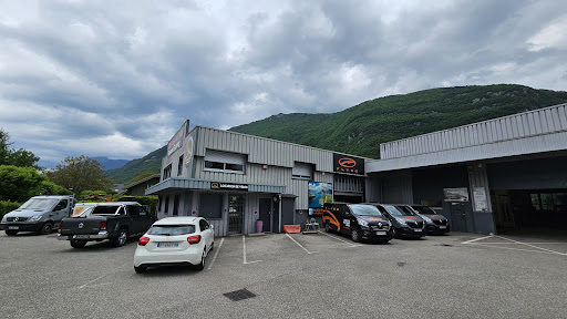 Flyeo - École de parapente, Tandems, Paragliding shop à Doussard, Haute-Savoie