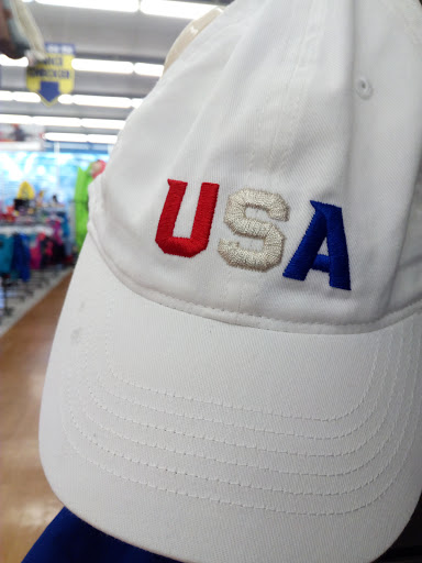 Sporting Goods Store «Big 5 Sporting Goods - Capistrano Beach», reviews and photos, 34101 Doheny Park Rd, Capistrano Beach, CA 92624, USA