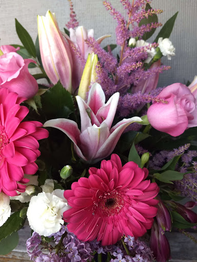 Florist «Eureka Florist», reviews and photos, 524 Henderson St, Eureka, CA 95501, USA