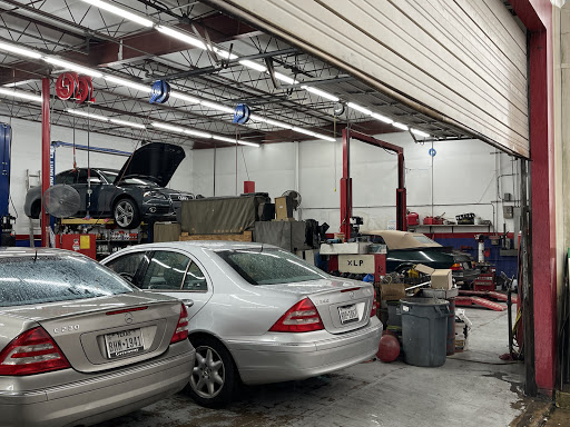 Auto Repair Shop «Auto Care Unlimited», reviews and photos, 12600 Briar Forest Dr, Houston, TX 77077, USA