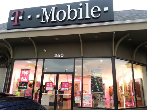 Cell Phone Store «T-Mobile», reviews and photos, 250 Granite Run Dr, Lancaster, PA 17601, USA