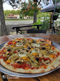 Pizza du Pizzas à emporter Le cabanon à Saint-Paul-lez-Durance - n°14