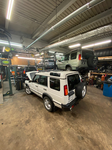 Auto Repair Shop «British Auto Works Inc», reviews and photos, 1512 Stillwell Ave, Bronx, NY 10461, USA