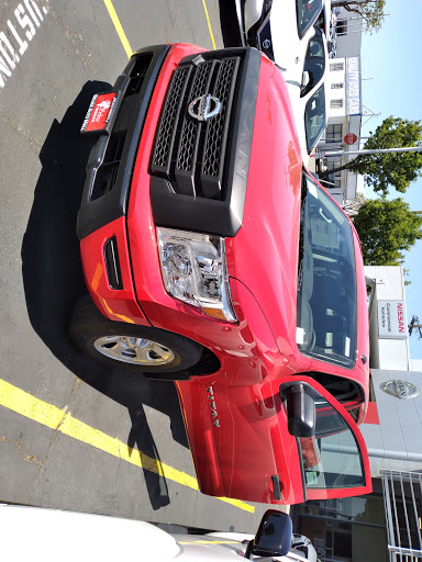 Nissan Dealer «Autocom Nissan East Bay», reviews and photos, 1152 Marina Blvd, San Leandro, CA 94577, USA