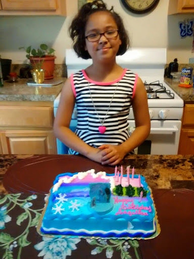 Shopping Mall «Prospect Plaza Shopping Center», reviews and photos, 18-54 Kane St, West Hartford, CT 06101, USA