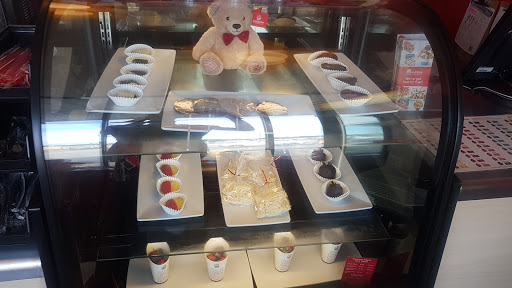 Gift Shop «Edible Arrangements», reviews and photos, 125 Dolson Ave, Middletown, NY 10940, USA