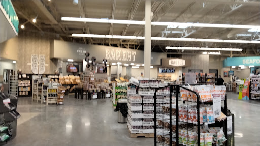 Grocery Store «Hy-Vee», reviews and photos, 6150 Egan Dr, Savage, MN 55378, USA