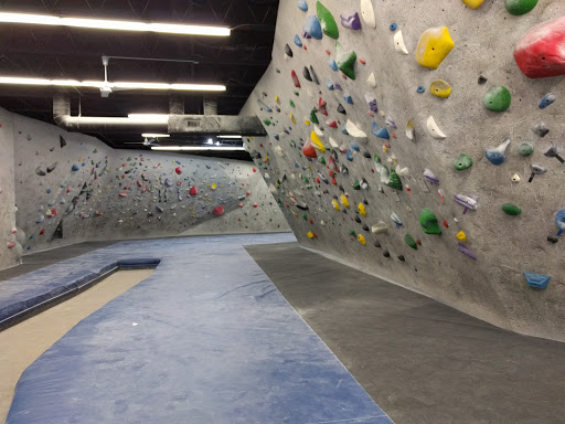 Rock Climbing Gym «Central Rock Gym», reviews and photos, 127 Smith Pl, Cambridge, MA 02138, USA
