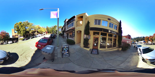Stores and Shopping «Farmstead Cheeses & Wines Oakland», reviews and photos, 6218 La Salle Ave, Oakland, CA 94611, USA