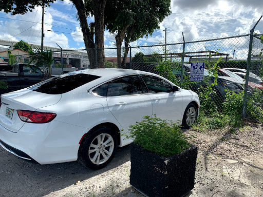 Auto Body Shop «Miami Paint & Body Shop», reviews and photos, 3423 NW 36th St, Miami, FL 33142, USA