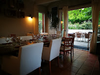 Atmosphère du Restaurant Le Phileas Fogg à Civrac-de-Blaye - n°2