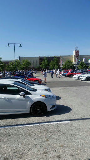 Movie Theater «AMC Lennox Town Center 24», reviews and photos, 777 Kinnear Rd, Columbus, OH 43212, USA