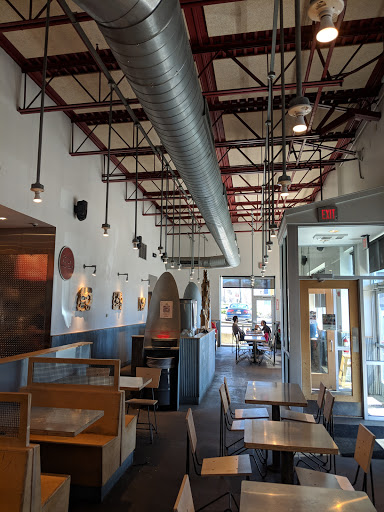 Mexican Restaurant «Chipotle Mexican Grill», reviews and photos, 237 Boston Post Rd W, Marlborough, MA 01752, USA